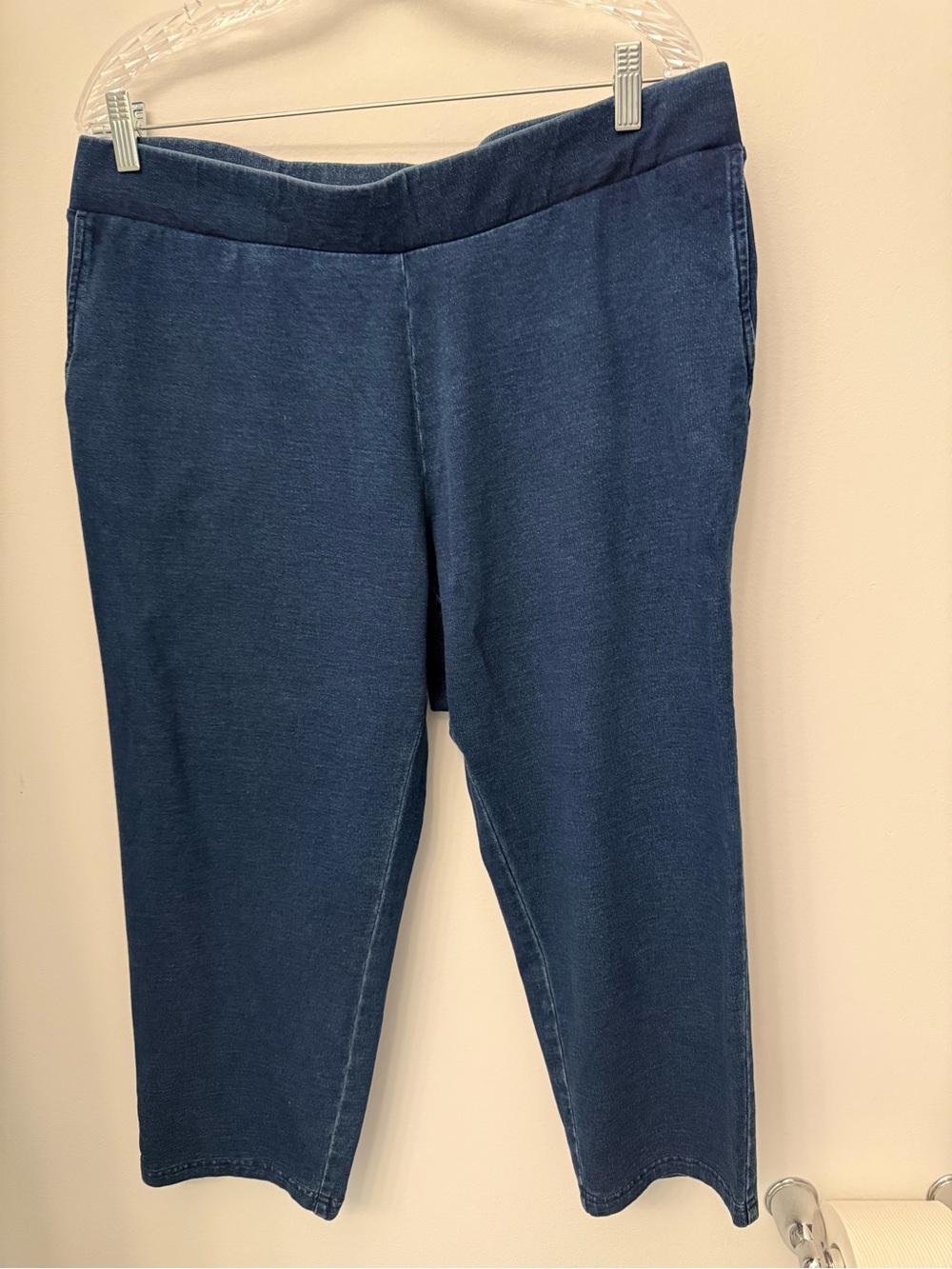 THIRD PAIR Pure JJill Navy Knit Pull-On Cropped Pants